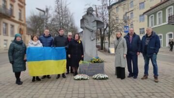 Вільнюс. Тарасові Шевченку – 210