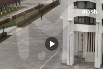 In Vladimir, a Molotov cocktail was thrown at the regional administration building