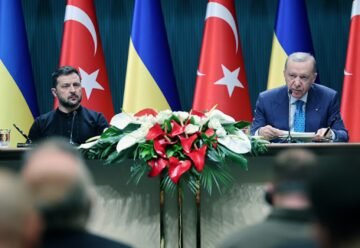 Президент Турции Реджеп Эрдоган на встрече с Зеленским заявил о неоспоримости территориальной целостности Украины